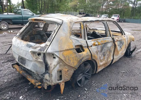 2019 Volkswagen Tiguan 2.0T Sel Premium/2.0T Sel Premium R-Line z USA, uszkodzony, nr VIN 3VV4B7AX8KM087180